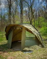 Боковий вигляд тримісного намету Ranger EXP 3-mann Bivvy для риболовлі